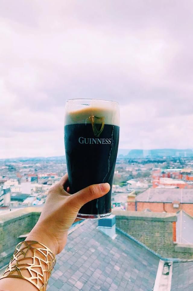 猜电影在都柏林,我住进了一部中世纪的爱情电