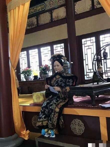宋丹丹上演1最刁蛮慈禧,网友:看都搞笑到底想表达表情包不起图片
