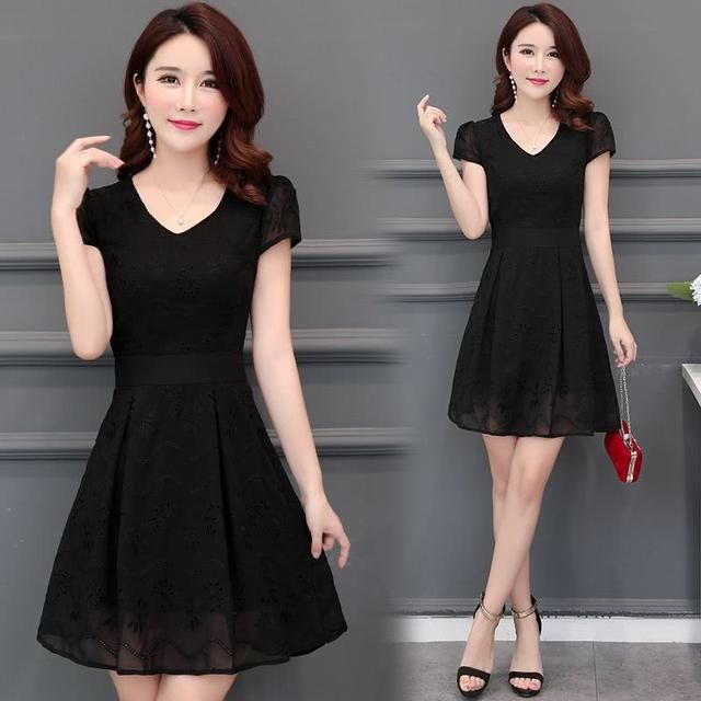 温婉贤淑的女人穿上大气优雅连衣裙,会让你更