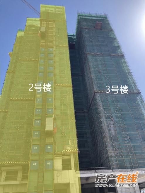 汇通金港6月工程进度：1 封顶，2、3 建至23层