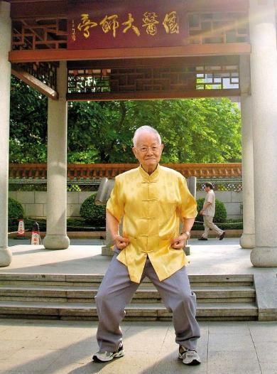 104岁国医大师邓铁涛教授去世,生前告诫养生第