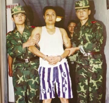 曾是湖南黑老大,鄙视张君没头脑,被捕时说出2计划,警方惊掉下巴!_【今日爆点】