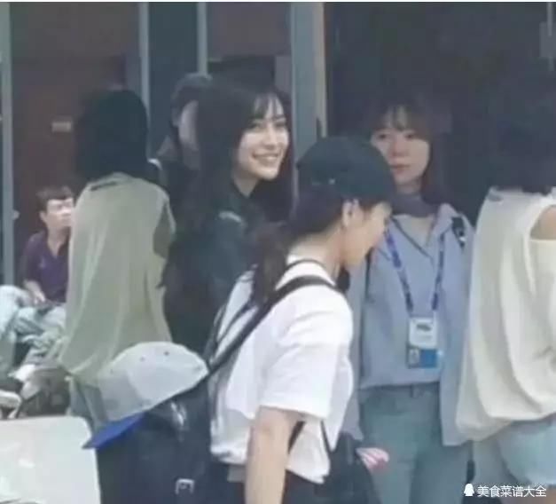 奔跑吧与爱情公寓合体,虽说他缺席,但是可以改