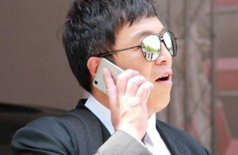 网曝黄渤退出《极限挑战》 被迪丽热巴替代