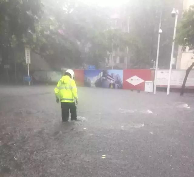 台风暴雨袭来！看看深圳最容易被积水的地方