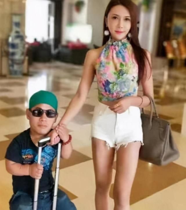 她是最美艳的潘金莲，一婚嫁侏儒，二婚嫁巨人，如今怎样了