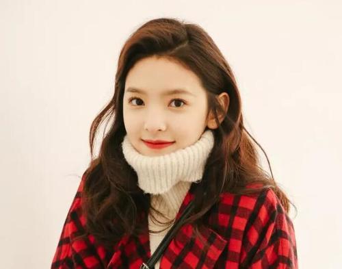 王思聪评价章若楠 火速取关背后疑是不满章若