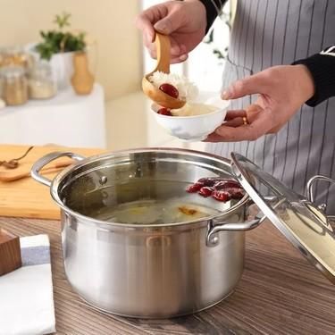 不粘锅又致癌啦?!到底什么锅才安全?!