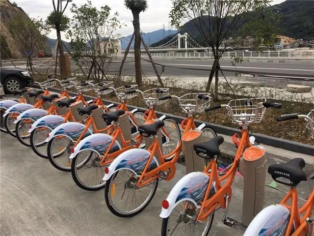 叮嗒!一扫就骑走!在青田,用手机可以租用公共自