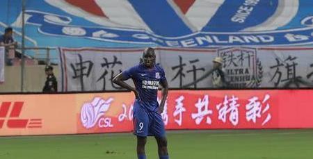 申花难求一胜跟恒大再度开启最低消费模式,说