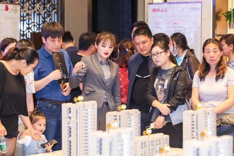 今天江北核心区震惊南京!纯新盘首次公开!一天涌入上千人!