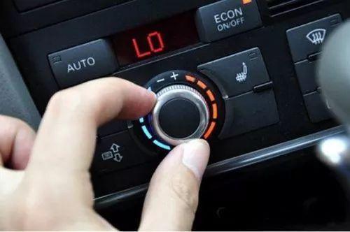 想买二手车,但不会砍价?这几个方法教给你