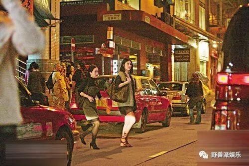 这桩9年前的代孕悬案还没破解吗?当事人又出来否认了……