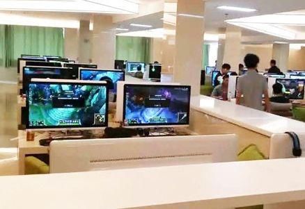 网吧电脑配置那么低，为什么不卡呢？