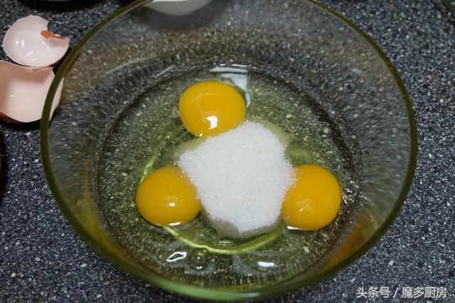 情人节秀恩爱，有这款亲手做的毛巾卷蛋糕更加分，做法超简单！