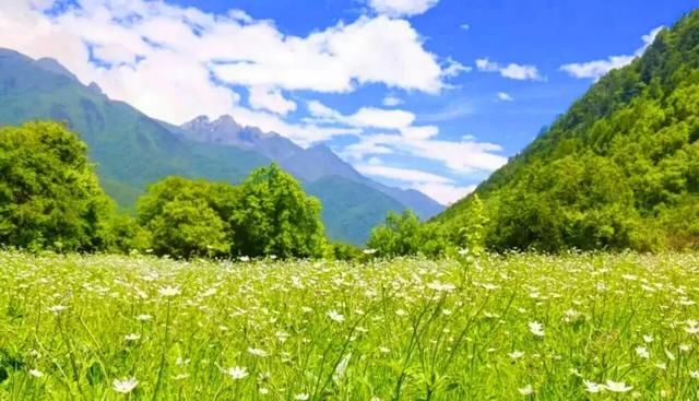 被川A大军冷落的桃源净土，堪称世界级的低调风光，自驾耍3天！