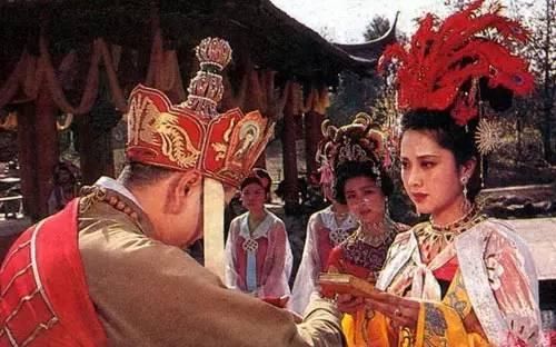 唐僧在《女儿国》一章中的真实心态是什么?