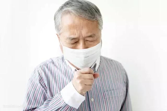 老年人感冒长期咳嗽怎么办?