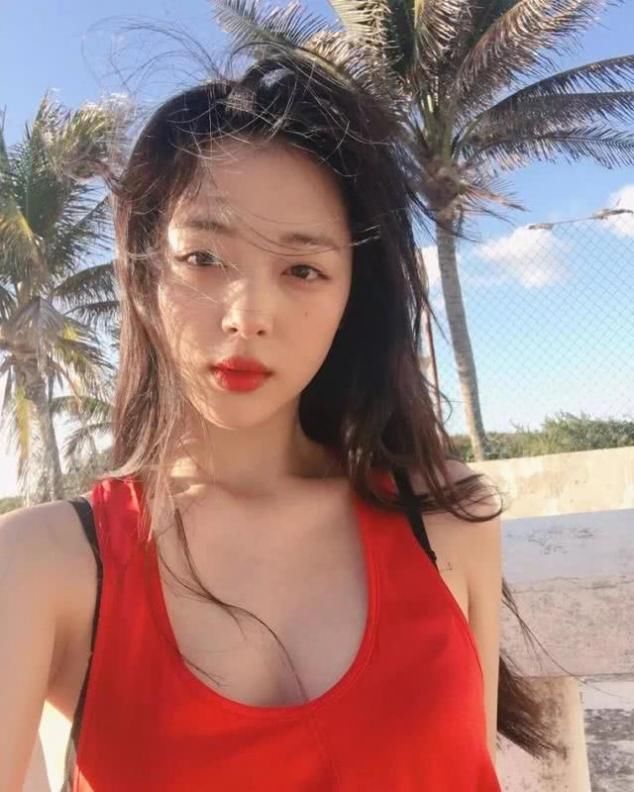 清纯女星回应不穿内衣:不穿内衣很好看,看起来很自然很有魅力 og东方馆注册