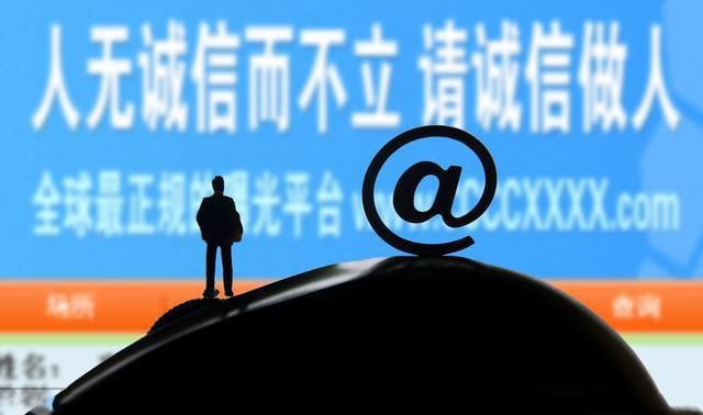 这些网贷逾期的话,居然真的会上门催收,你遇到