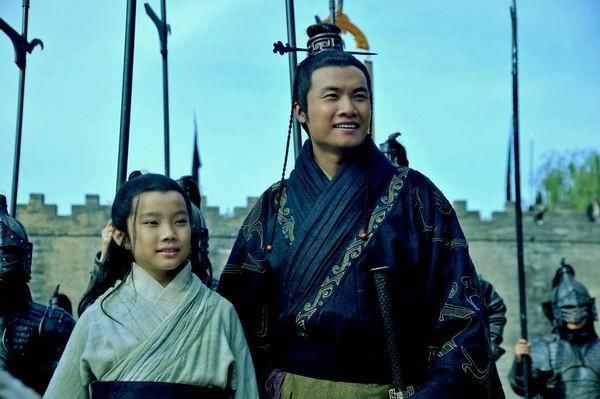 曹冲一死,曹操立马将此人暗杀,曹操:若不杀他,曹