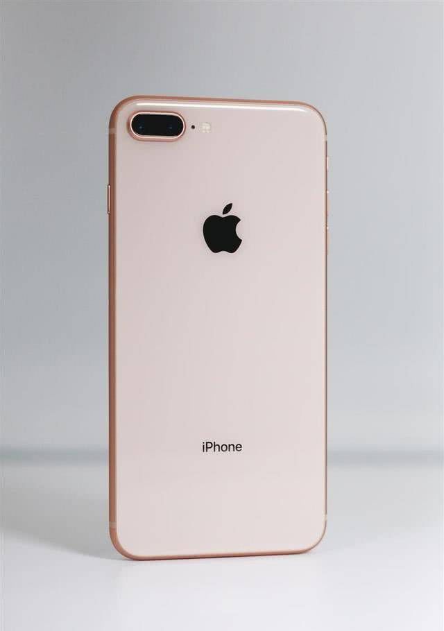 暑假想拥有手机电脑是不乱买的,最值得买4款如何用苹果v手机iphone图片