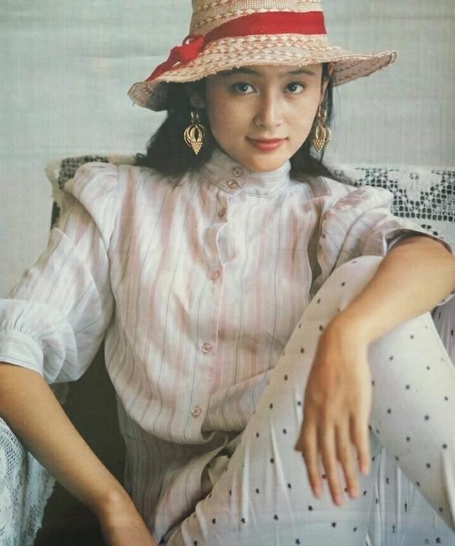 撕不掉的花瓶标签,靠美貌征服陈凯歌,陈红除了脸一无是处