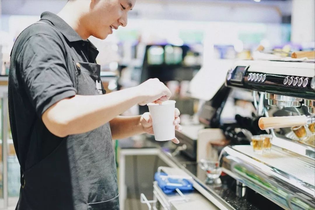 单日最高销量据说超过同商场的星巴克！全杭州最后20杯网红饮料，