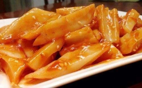 辣炒花蛤,白菜豆腐,糖醋藕条,莴笋鱼头做法_【快资讯】