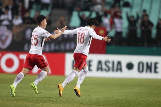 全北现代一招打爆天津权健 险造中超球队亚冠