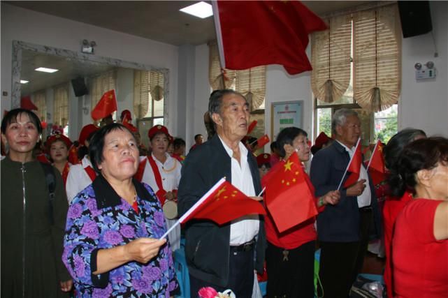 家国同框你守护国家 我守护你