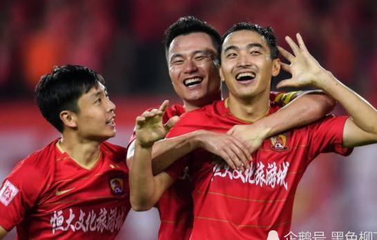 媒体人曝中超未来将规定双外援政策!恒大又一