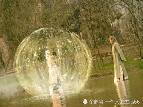 仙剑奇侠传:唯一能和拜月教主五五开的剑圣选