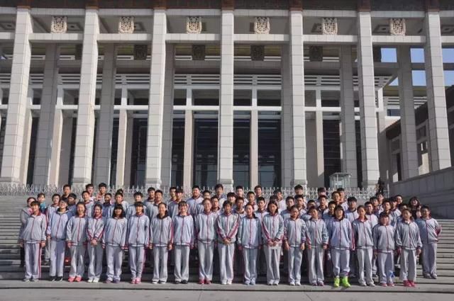 走进国博--北大附中香山学校初二年级四个一