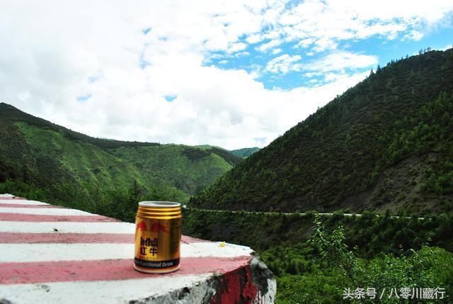 川藏线老司机都喜欢给穷游女扔一瓶红牛!