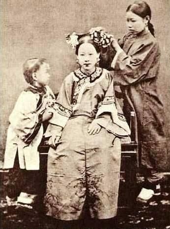 建立中国国家最早的民族汉族的由来