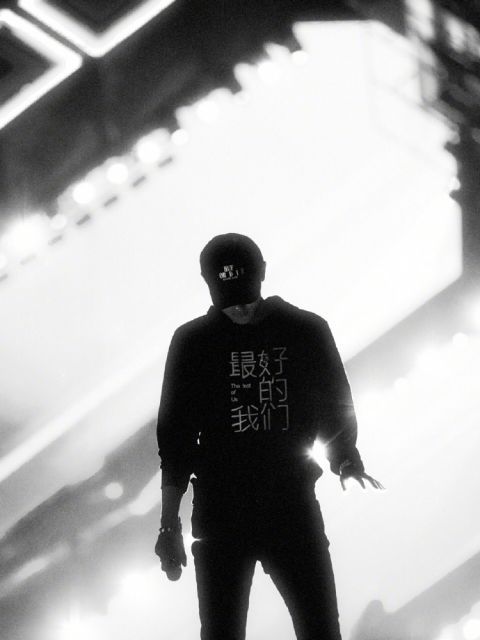 黄子韬带韬斯曼上跨年