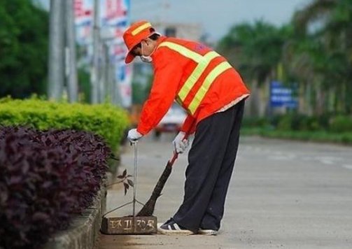 清洁工年薪高达上百万，主要来源竟是加班费