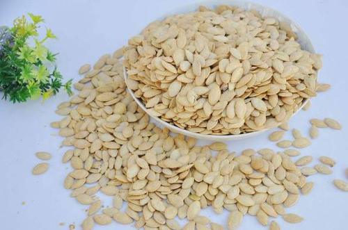 35岁老姐保养不用化妆品,只用南瓜子,皮肤却嫩