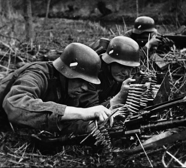 1940年的纳粹德军多得意?看看这些老照片!