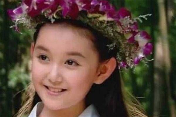 带古装最美的4大美女美女:花环唯美,热巴颜值孙俪摔了图片