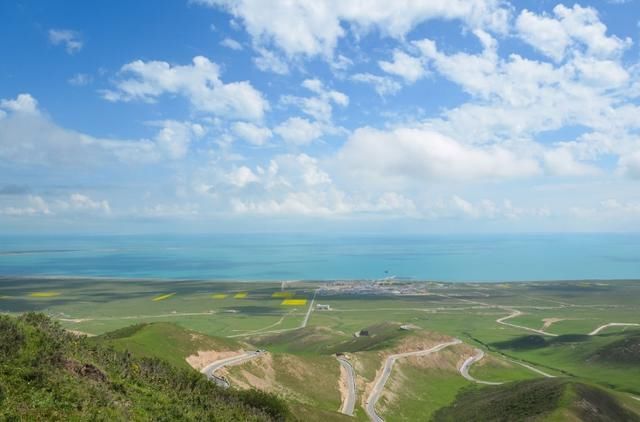 青海湖有一小岛，游客难以接近，7个尼姑在这过着苦日子