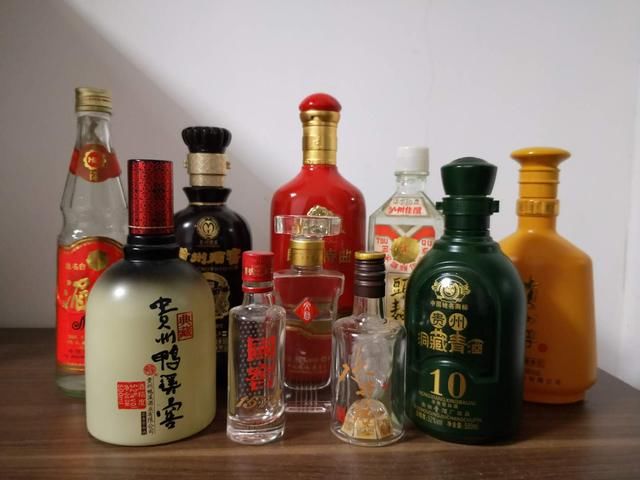 四川、贵州有什么好的浓香酒，今天我们来捋一捋
