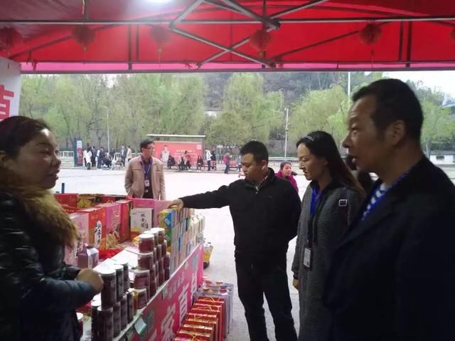 牡丹文化节期间,你被他们暖到了吗?