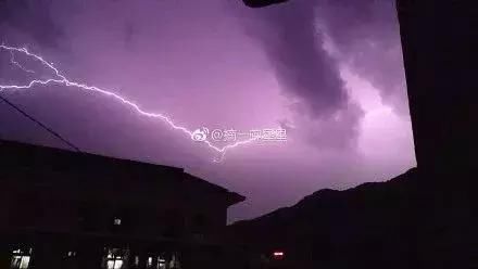福州凌晨强降雨一小时下了670个西湖?