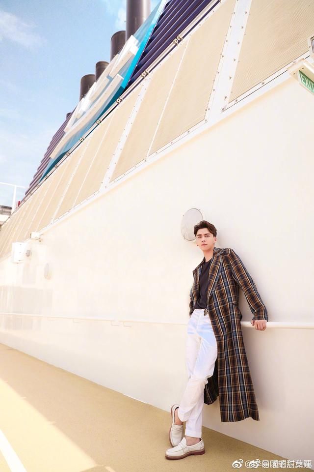 李易峰、周冬雨主演的《动物世界》,带你玩转