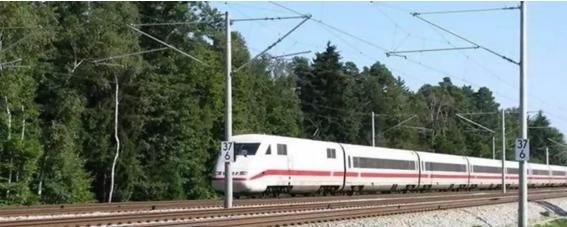 一个零件引起德国火车史上最惨脱轨事故,从另