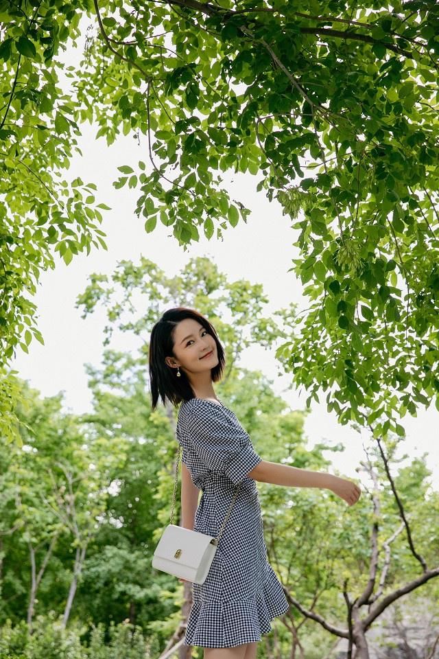 9位原不是演员的影视明星！任嘉伦桌球运动员，罗云熙芭蕾舞老师，赵丽颖销售