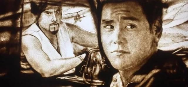 别人只是抖音上玩玩沙画,这个少年却把沙画带