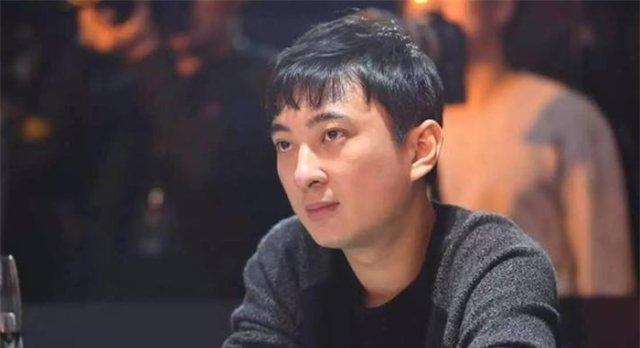 王思聪炫富又晒新玩具,红蓝法拉利让人羡慕,定位地址引网友热议 百家乐下载app